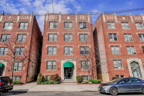 803 Avenue A, Bayonne, NJ 07002