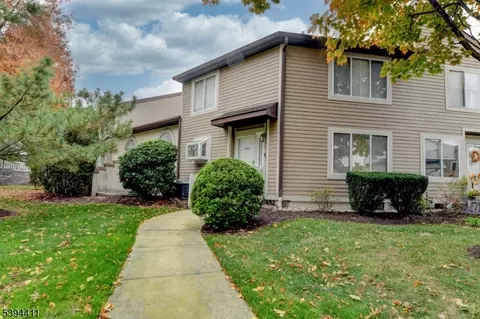 3702 Park Pl, Springfield, NJ 07081