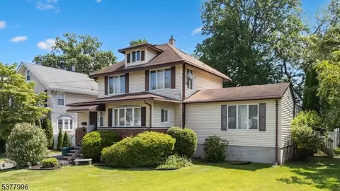 401 Brookside Pl, Garwood, NJ 07027