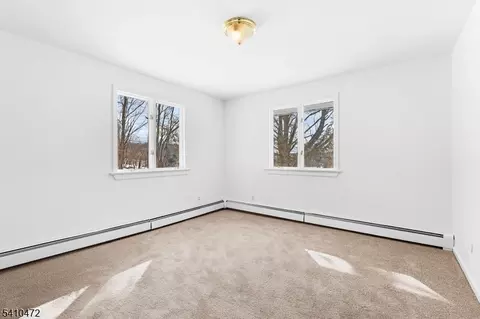2 Beemer Rd, Wantage, NJ 07461 photo 13