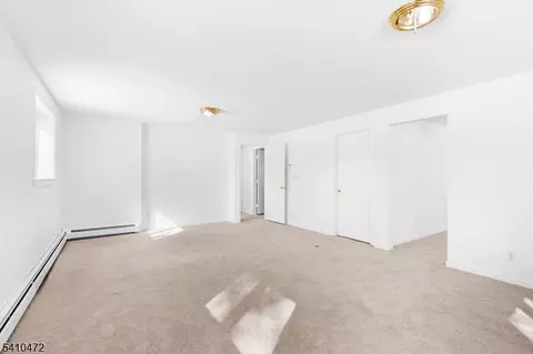 2 Beemer Rd, Wantage, NJ 07461 photo 10