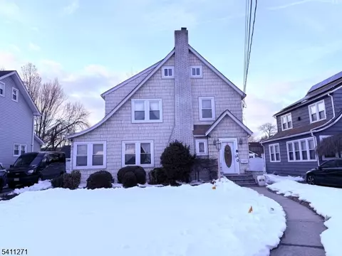820 W 8th St, Plainfield, NJ 07063