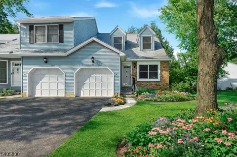 36 Bridle Way, Sparta, NJ 07871