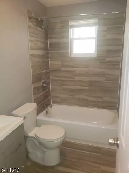 25 Berkeley St78, Millburn, NJ 07041