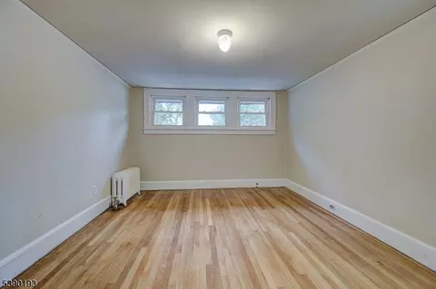 Bedroom - 24 Brook St, Springfield, NJ 07081 photo 4 of 4