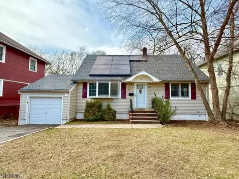 36 Cumberland Ave, Verona, NJ 07044