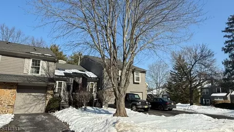 41 Chicopee Dr # C, Princeton, NJ 08540