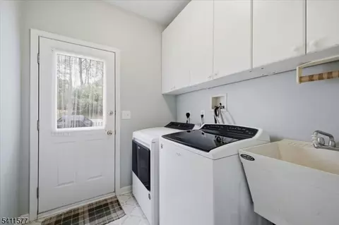13 Old Schoolhouse Rd, Asbury, NJ 08802 photo 14