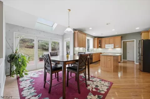 13 Old Schoolhouse Rd, Asbury, NJ 08802 photo 9