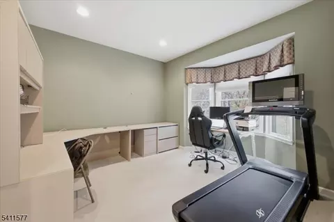 13 Old Schoolhouse Rd, Asbury, NJ 08802 photo 18