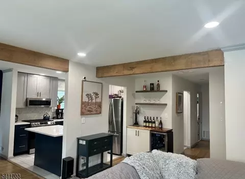 318 Hillside Ave, Boonton, NJ 07005