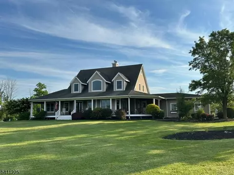 33 Kappus Rd, Milford, NJ 08848