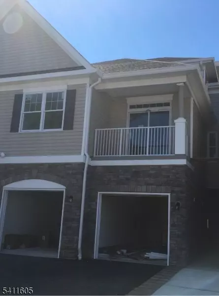 36 Elston Ct, Haskell, NJ 07420