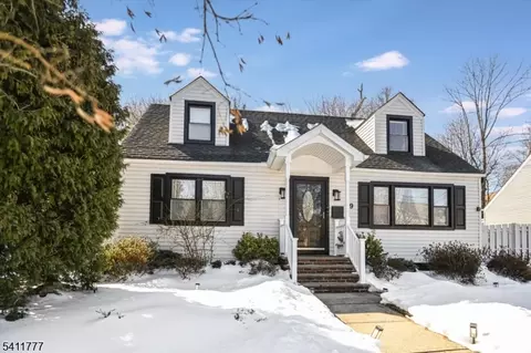 19 Glendale St, Nutley, NJ 07110