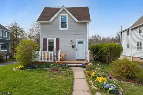 17 Maple Ave, West Orange, NJ 07052