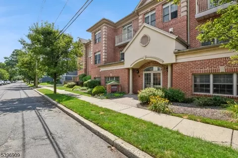31-41 Church St #306, South Orange, NJ 07079