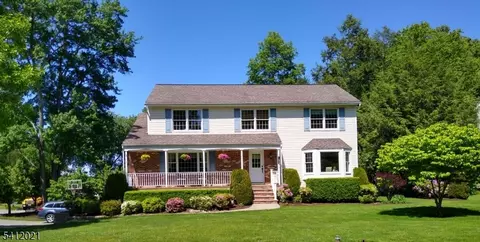 3 Renault Rd, West Milford, NJ 07480