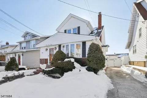 169 E 6th St, Clifton, NJ 07011