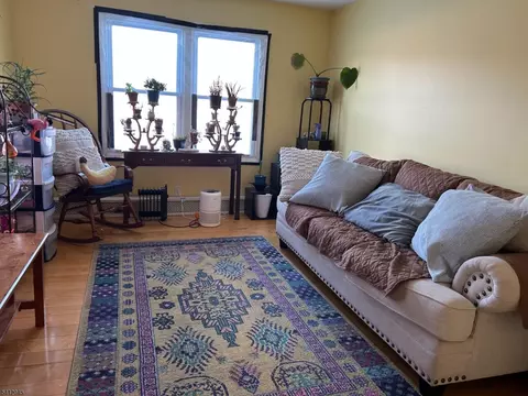 Living - 73 Featherbed Ln, Flemington, NJ 08822 photo 1 of 1