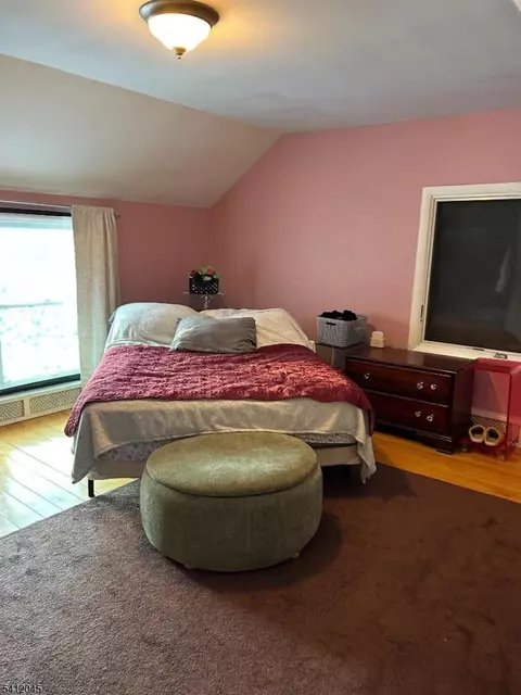 Bedroom - 73 Featherbed Ln, Flemington, NJ 08822 photo 3 of 3
