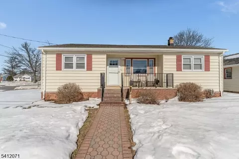 17 Putnam St, Somerville, NJ 08876