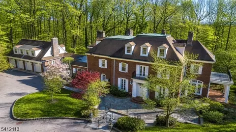 5 Rocky Way, West Orange, NJ 07052