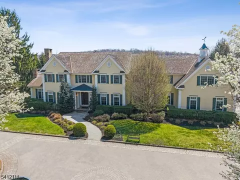89-91 Mosle Rd, Far Hills, NJ 07931