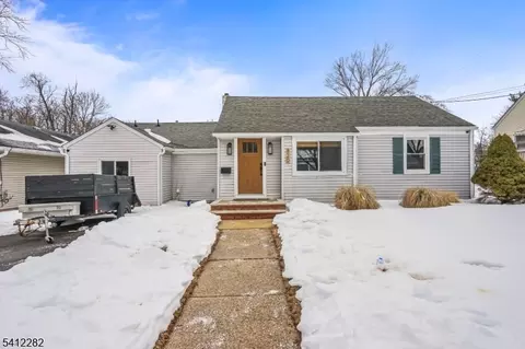 820 Front St, Dunellen, NJ 08812