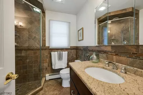 48 Deerfield Rd, Wayne, NJ 07470 photo 19