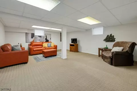 48 Deerfield Rd, Wayne, NJ 07470 photo 21