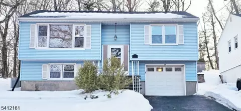 216 Jackson Ave, Rockaway, NJ 07866