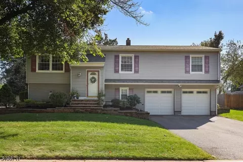344 Homestead Rd, Hillsborough, NJ 08844