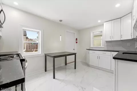 16 Steiner Pl, North Plainfield, NJ 07060 photo 18