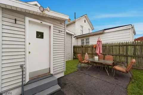 16 Steiner Pl, North Plainfield, NJ 07060 photo 31