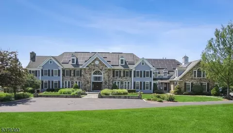 875 Larger Cross Rd, Far Hills, NJ 07931