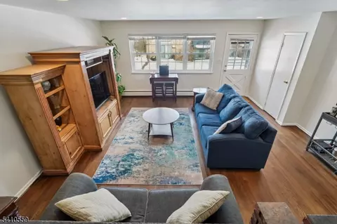 320 South St #1D, Morristown, NJ 07960