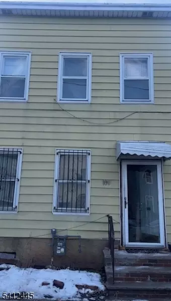 838 Martin St, Elizabeth, NJ 07201