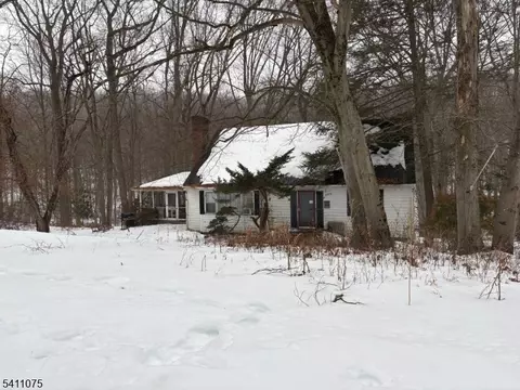 34 Wood Rd, Morristown, NJ 07960