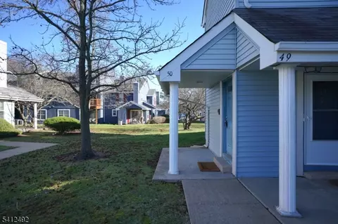 50 Tanglewood Ct, Monmouth Junction, NJ 08852