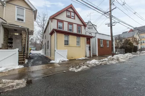 527 Valley St, City Of Orange, NJ 07050