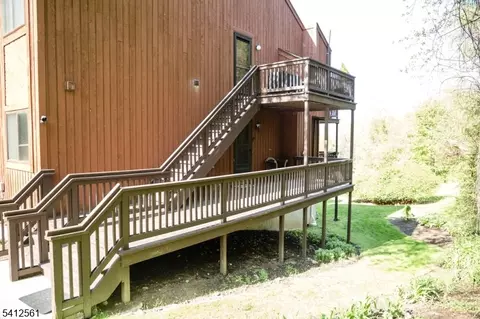 6 Baily Bunion Ct #9, Vernon, NJ 07462