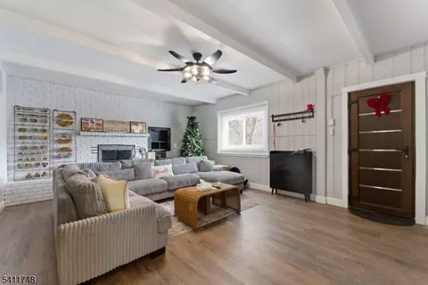 26 Union Rd, Wantage, NJ 07461