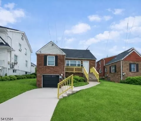 1584 Walker Ave, Union, NJ 07083