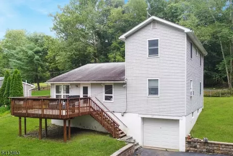 62 Ridgeway Ave, Blairstown, NJ 07825