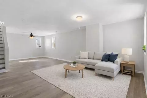 415 Wood St, Burlington, NJ 08016