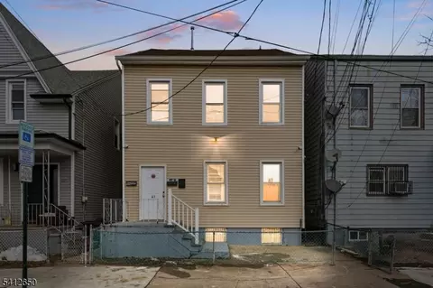61 Sassafras St, Paterson, NJ 07524