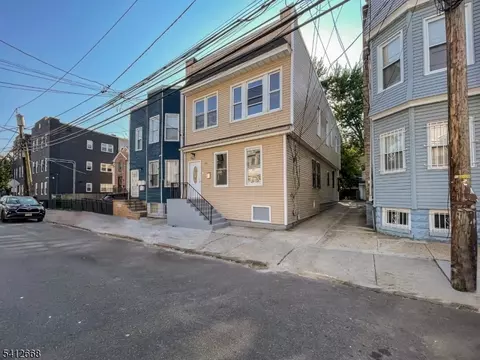 39 Brookdale Ave, Newark, NJ 07106