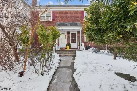 555 Main St, Metuchen, NJ 08840