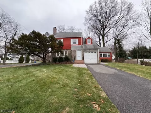 1002 Summit Ave, Westfield, NJ 07090