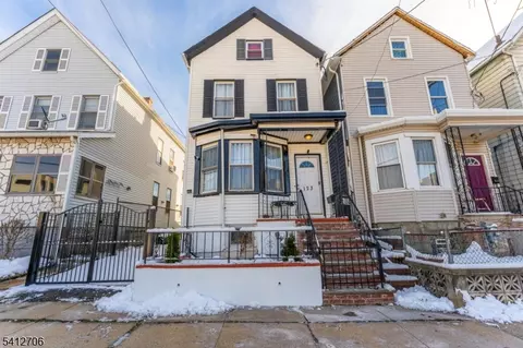 123 Jacques St, Elizabeth, NJ 07201